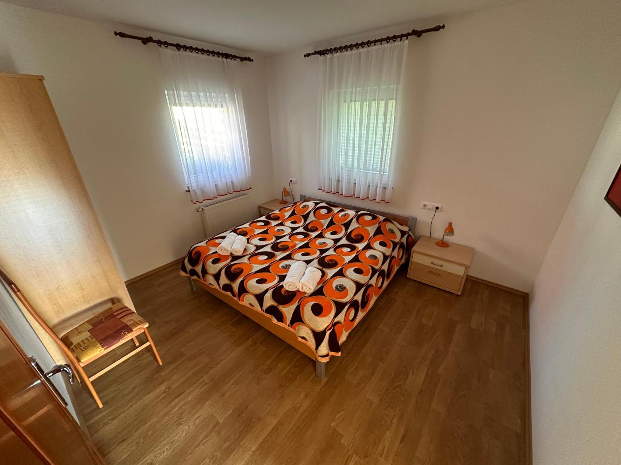 Apartments Suster Stari Trg ob Kolpi Eksteriør bilde