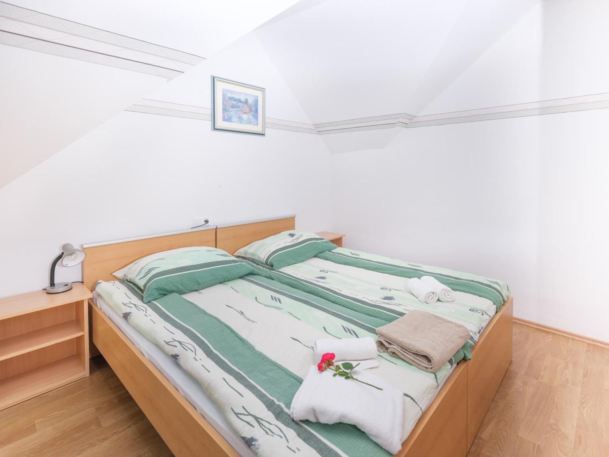 Apartments Suster Stari Trg ob Kolpi Eksteriør bilde
