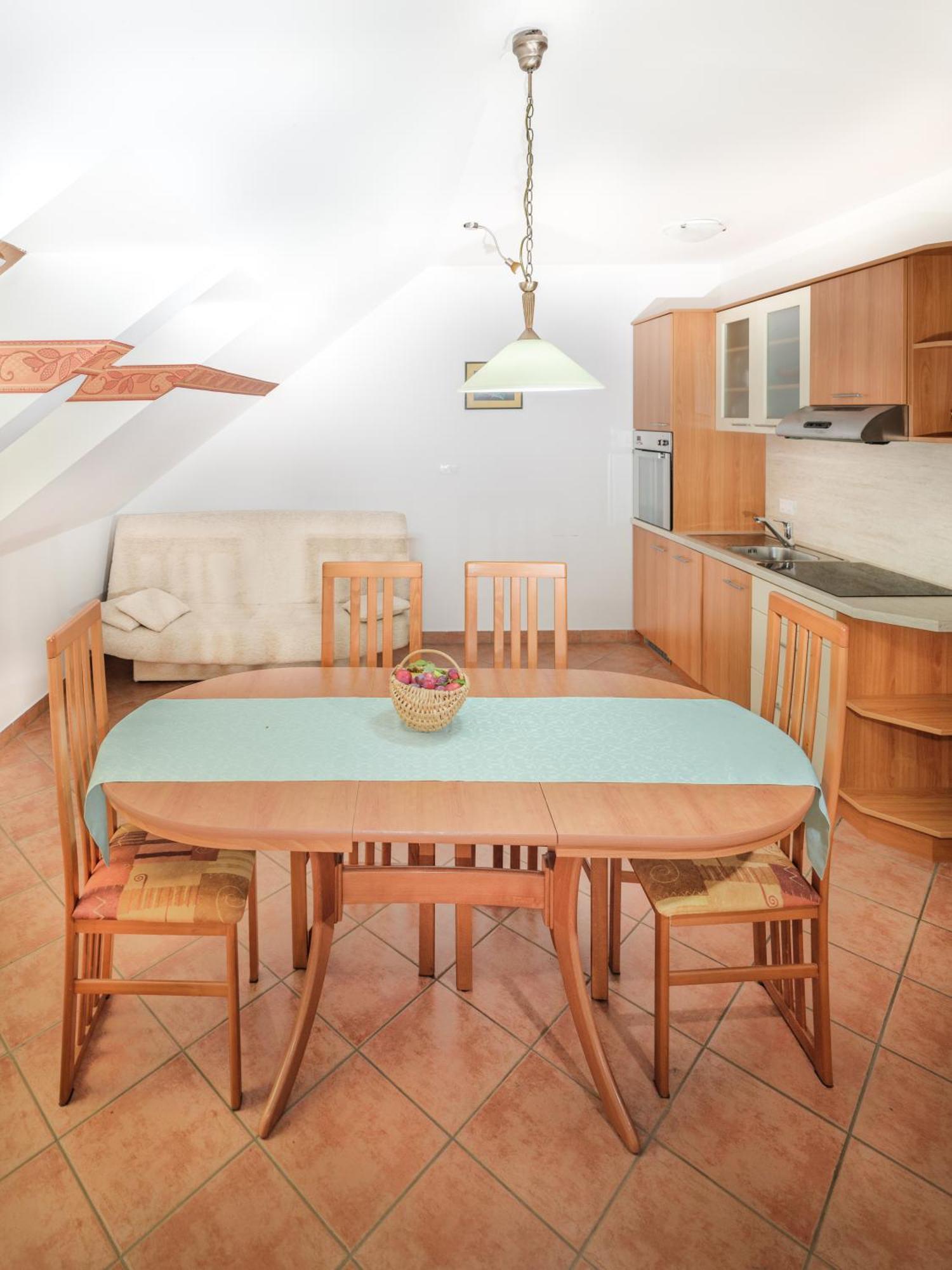 Apartments Suster Stari Trg ob Kolpi Eksteriør bilde