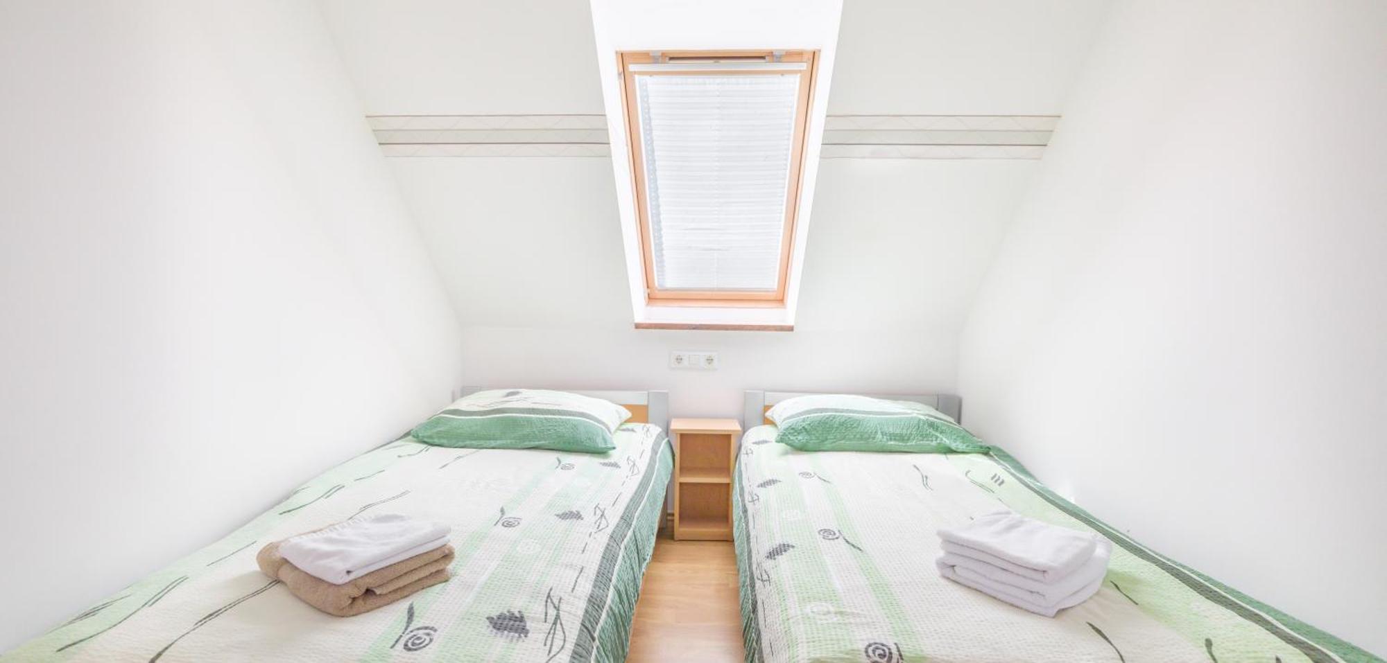 Apartments Suster Stari Trg ob Kolpi Eksteriør bilde
